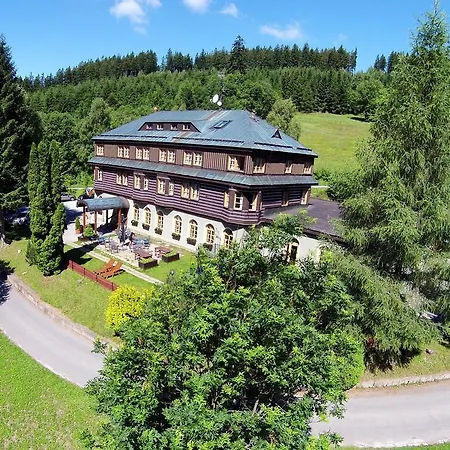 Alpsky Hotell