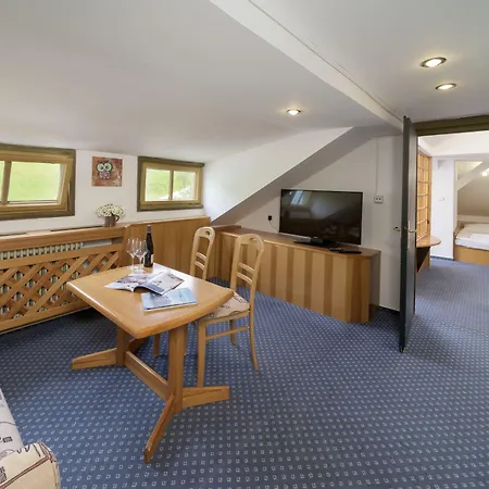 Alpsky Hotel Szpindlerowy Młyn